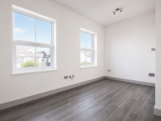 Studio for rent in Chalk Farm, Greater London