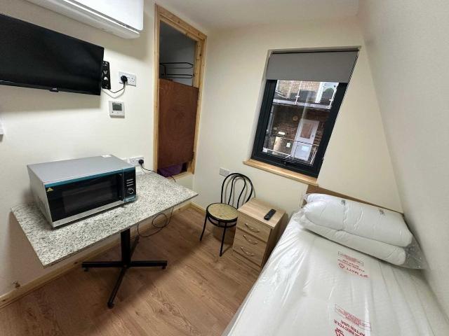 Studio for rent in Chalk Farm, Greater London