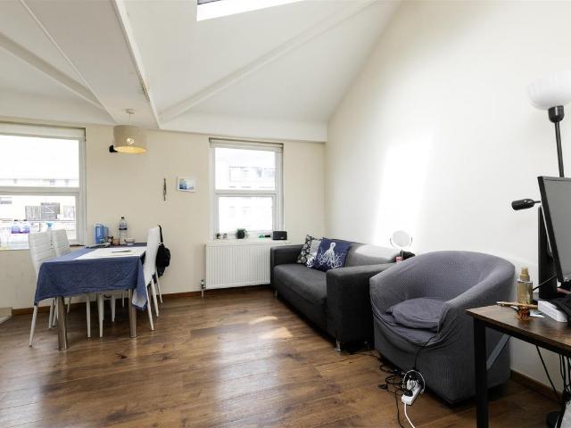 Apartment for rent in Chalk Farm, Greater London