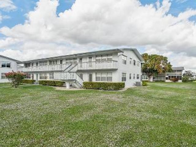 Condo for sale in West Palm Beach, Florida