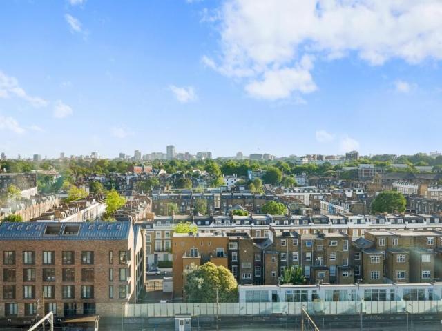 Studio for rent in Chalk Farm, Greater London