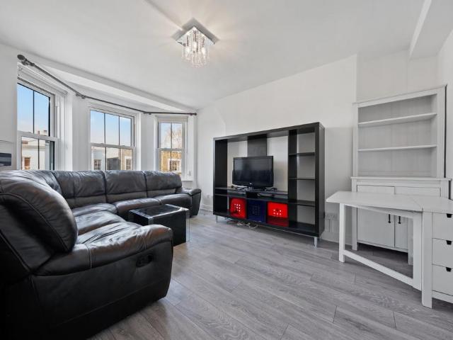 House for rent in Tufnell Park, Greater London