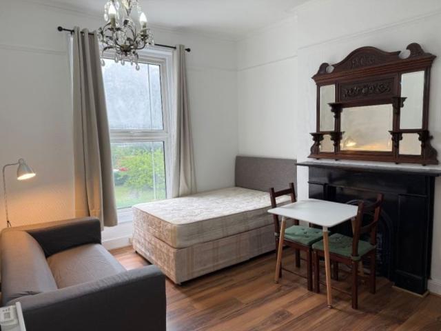 Studio for rent in Tufnell Park, Greater London