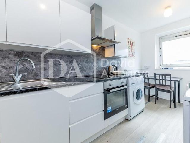 House for rent in Tufnell Park, Greater London
