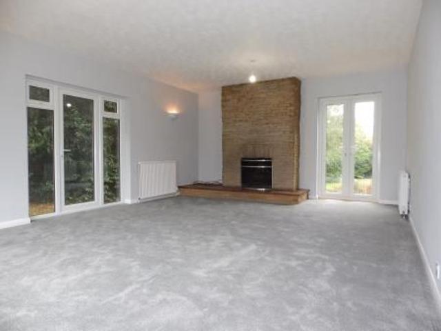 House for rent in Hawkenbury, Sandown Park
