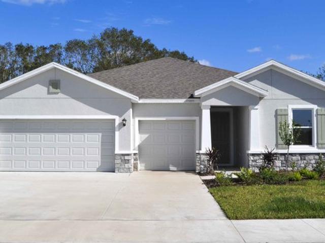Townhouse for sale in Lakewood, California