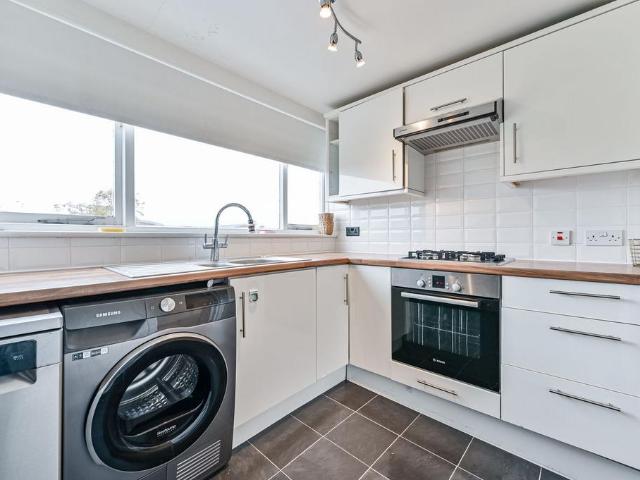 Apartment for rent in London Borough of Camden, Greater London