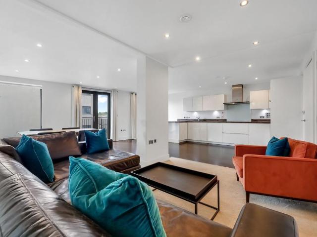 House for rent in Kentish Town, Greater London