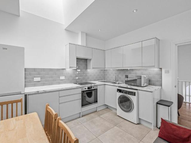 House for rent in Tufnell Park, Greater London