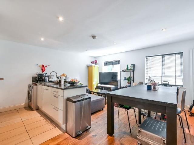Apartment for rent in London Borough of Camden, Greater London