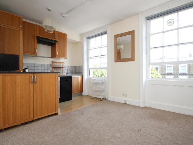 House for rent in Kentish Town, Greater London