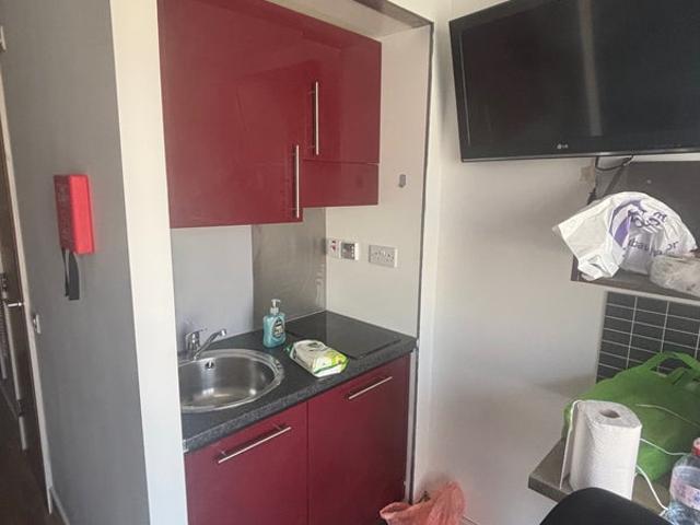 Studio for rent in London Borough of Camden, Greater London