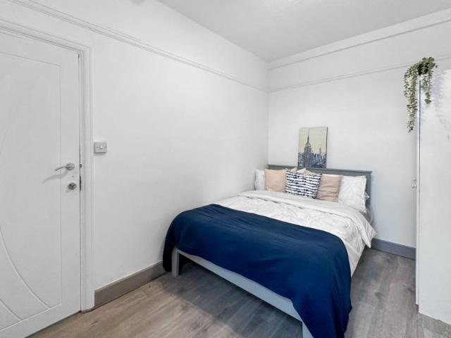 House for rent in South Hampstead, Greater London
