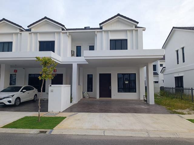 Terraced House for rent in Wellesley, Penang