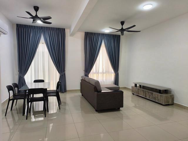 Townhouse for rent in Batu Kawan, Seberang Perai