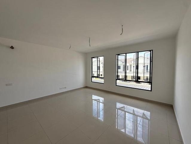 Townhouse for sale in Wellesley, Penang