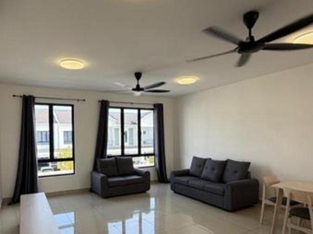 Townhouse for rent in Wellesley, Penang