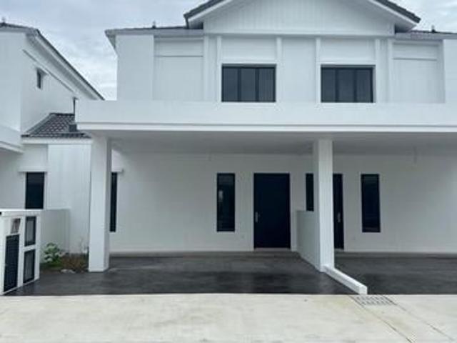 Terraced House for sale in Wellesley, Penang