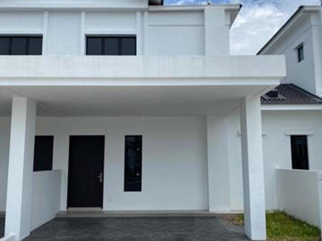 Terraced House for sale in Wellesley, Penang