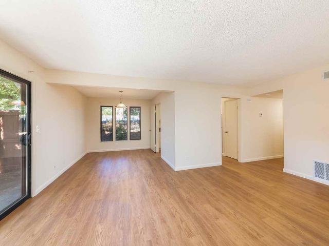Apartment for rent in Pleasant Hill, California