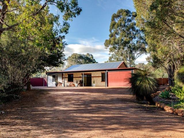 House for sale in Roleystone, Western Australia