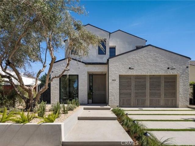 House for sale in Studio City Neighborhood Council District, Canoga Park