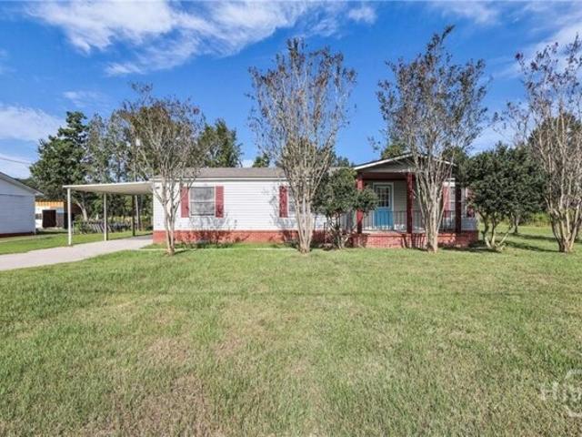 House for sale in Richmond Hill, Georgia