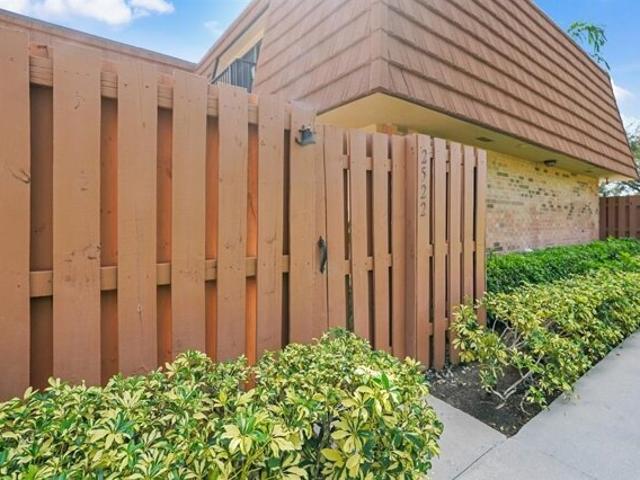 House for sale in Cooper City, Florida