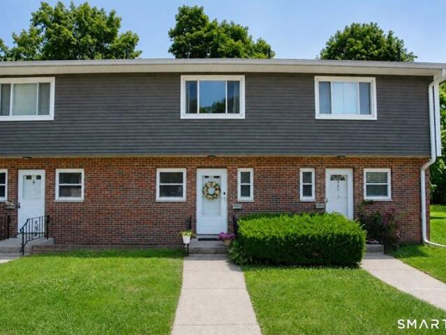House for sale in Bloomfield, Connecticut