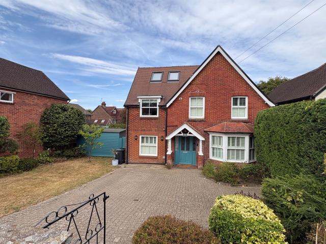 House for rent in Fole, Surrey