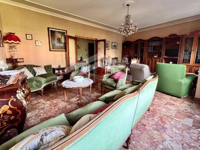 Villa Indipendente in affitto a Campobasso, Molise