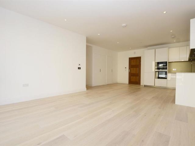Apartment for rent in Hampton Wick, Greater London