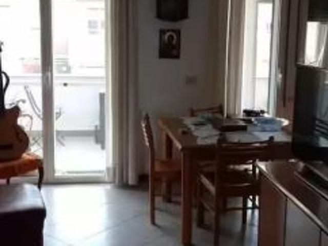 Stanza in affitto a Municipio 9, Milano