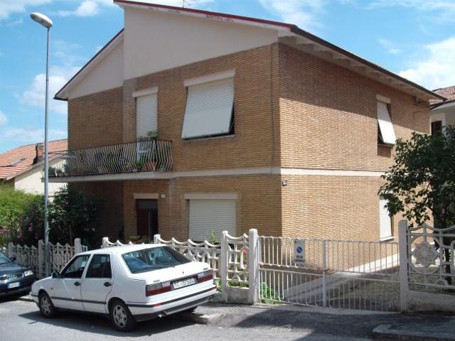 Stanza in affitto a Borgo San Giuliano, Marche
