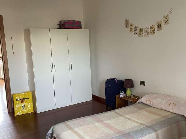 Stanza in affitto a Municipio 7, Milano