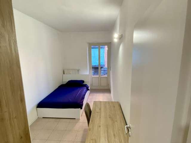 Stanza in affitto a Municipio 9, Milano