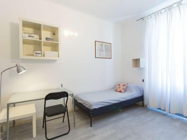Stanza in affitto a Municipio 9, Milano