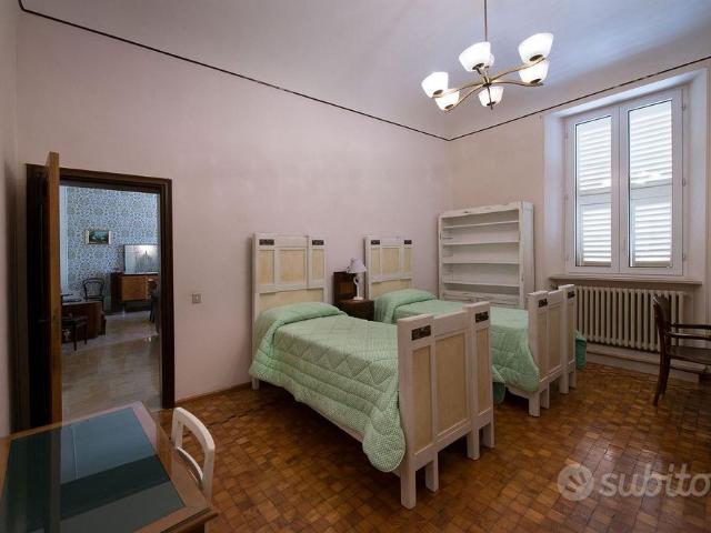 Stanza in affitto a Centro storico, Marche