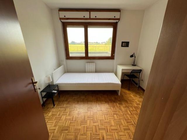 Stanza in affitto a Vedano Al Lambro, Lombardia