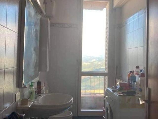 Stanza in affitto a Marche, Macerata