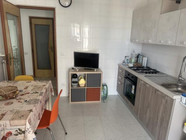 Stanza in affitto a Municipio 2, Puglia