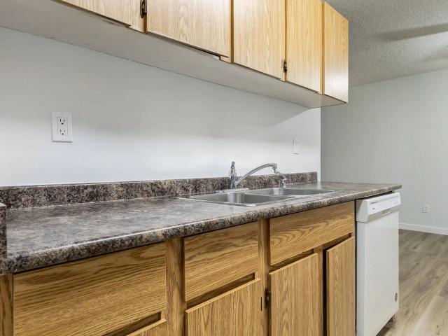 Apartment for rent in Wedgewood, Alberta
