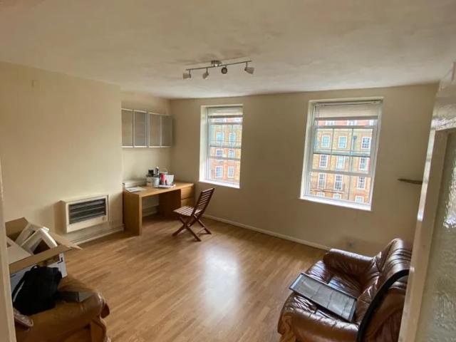 Apartment for rent in Camberwell, Greater London