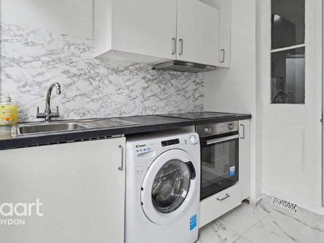 Apartment for rent in London Borough of Croydon, Greater London