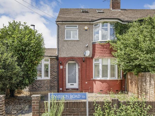 House for rent in London Borough of Lewisham, Bell Green