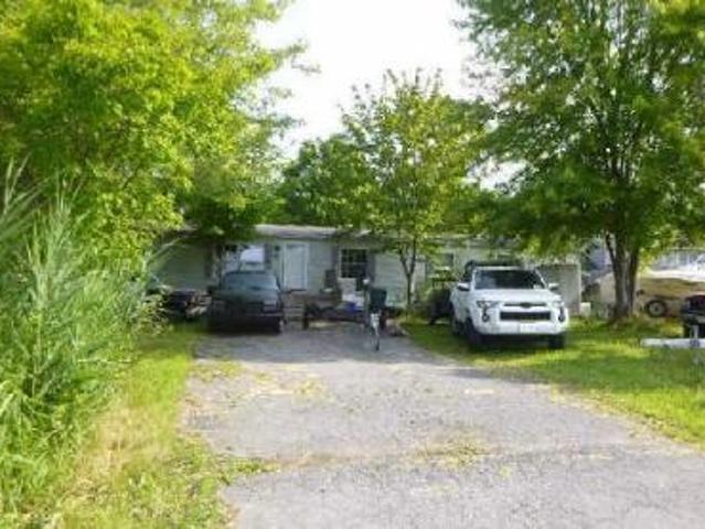 House for sale in Central Square, New York