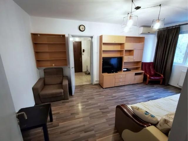 Apartament închirieri în Colțea, București