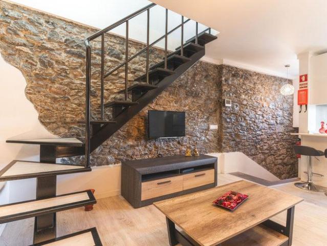 Apartamento alugar em Espírito Santo e Calçada, Câmara de Lobos