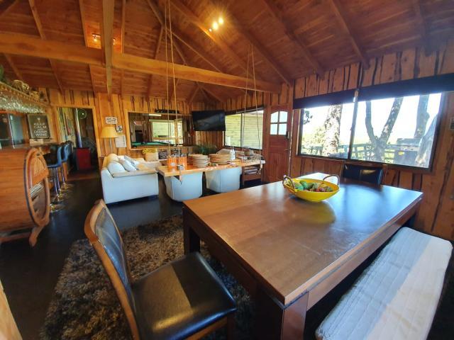 Camino A Rio Plata/ Pucón