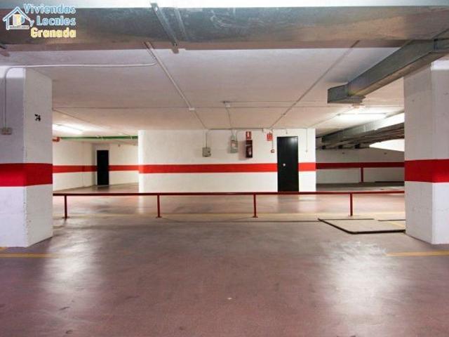 Local Comercial en venta en Rosaleda, Comarca de la Vega de Granada